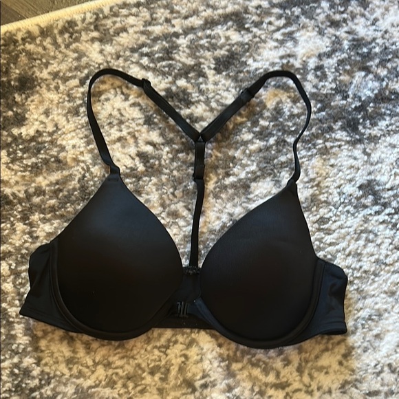 PINK Victoria's Secret Black bra - Picture 1 of 6